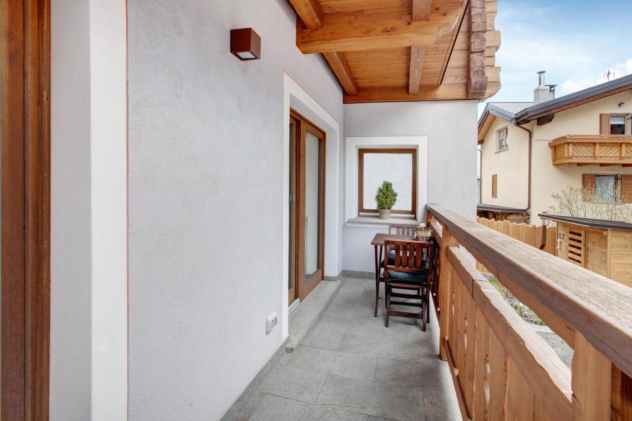 Casa Al Rin Ski Bike And Wellness イゾラッチャ エクステリア 写真